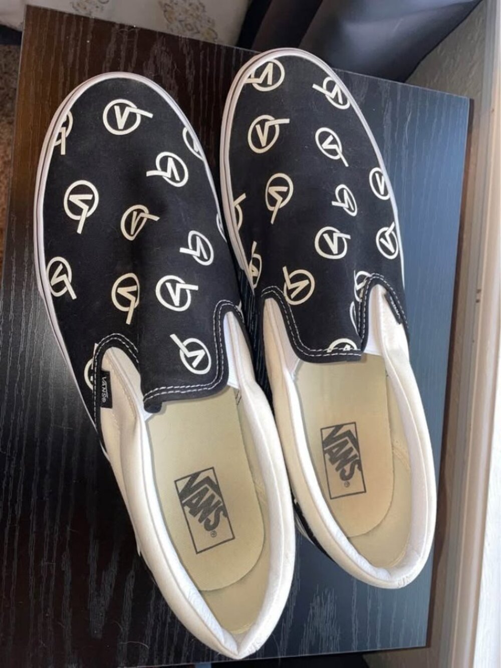 Vans Logo Black & White Slip-On Shoes
